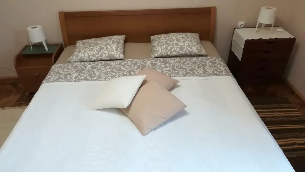 Apartment Tina Opatija 0*,