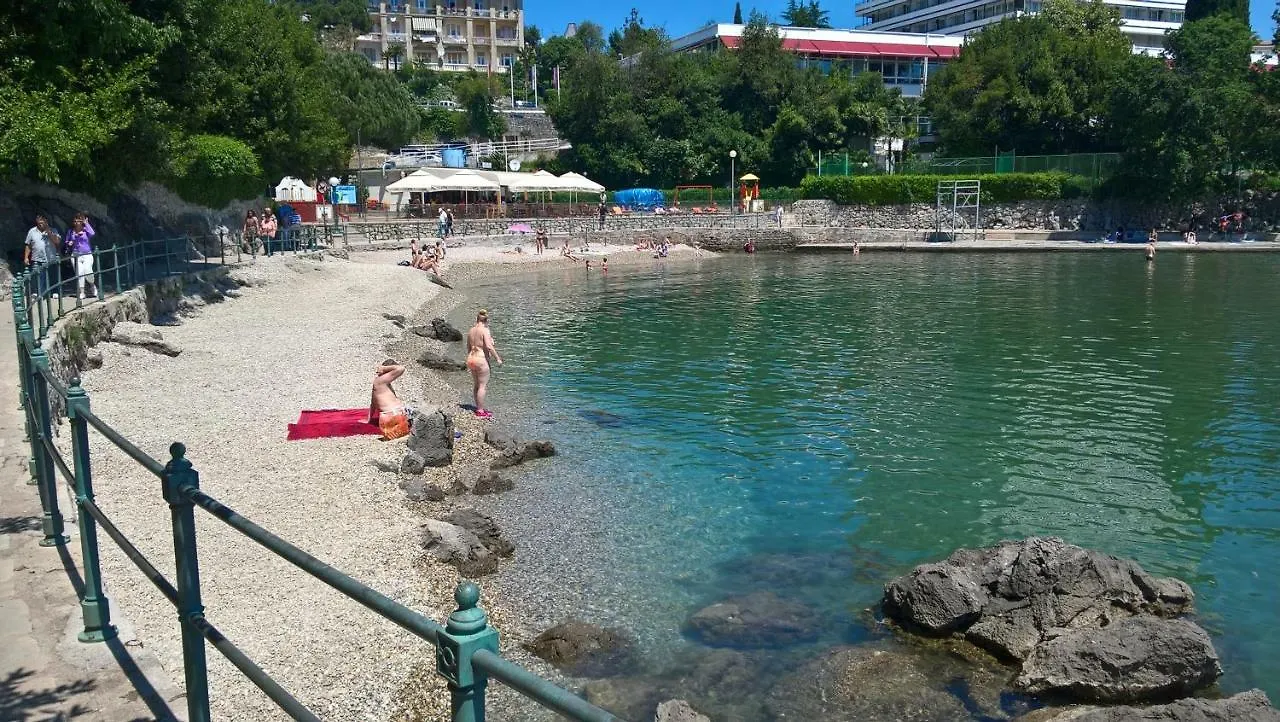 Apartment Tina Opatija