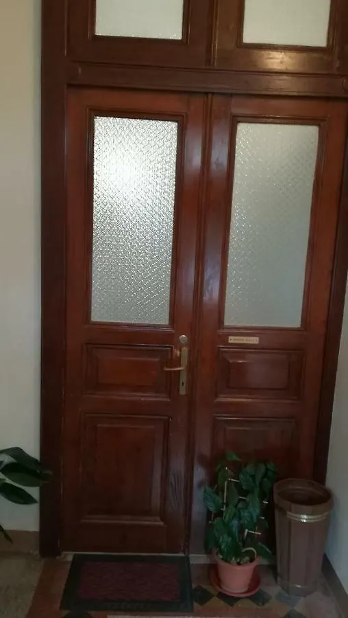 Apartment Tina Opatija 0*,